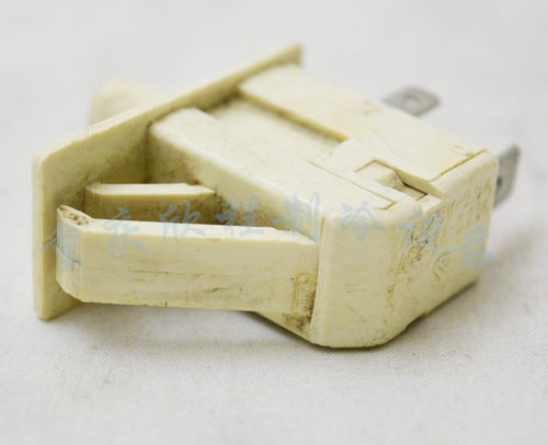 德宏将军冰箱门开关